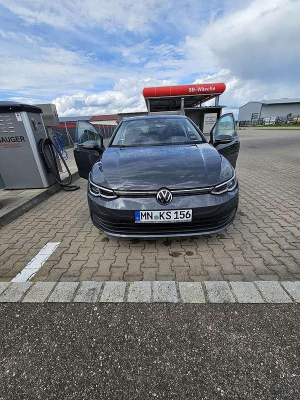 Gebraucht VW Golf VII Style 150 PS (110 kW) 2020 Limousine