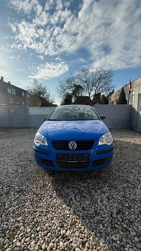 Gebraucht VW Polo 60 PS (44 kW) 2009 Blau Kleinwagen