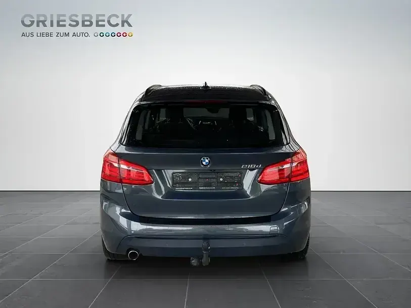 Gebraucht BMW 218 Active Tourer Sport Line 150 PS (110 kW) 2017 Grau Van / Kleinbus
