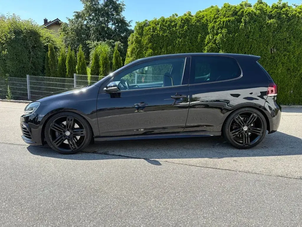 Gebraucht VW Golf VI R 271 PS (199 kW) 2010 Schwarz Kleinwagen