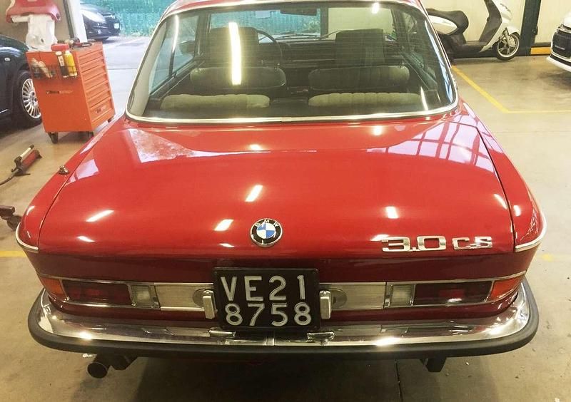 Rot Gebraucht 1971 BMW 3.0CS Coupé | 99.000 € - Bild 1/4