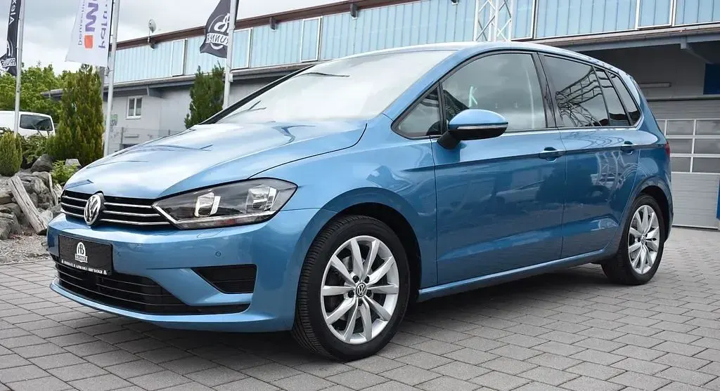 Gebraucht VW Golf VII Comfortline 125 PS (91 kW) 2014 Blau Limousine