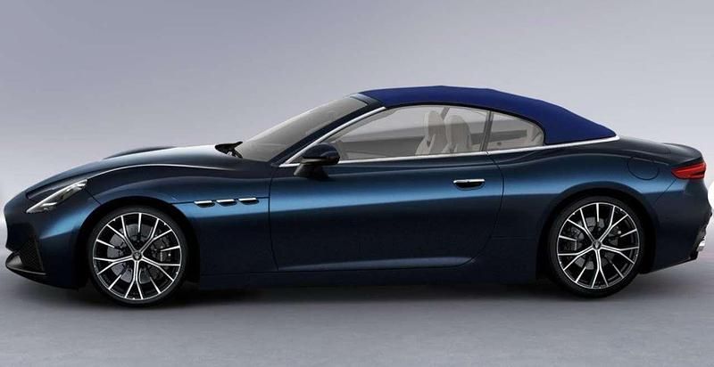 Neu Maserati GranCabrio 489 PS (359 kW) 2025 Blu modena Cabrio