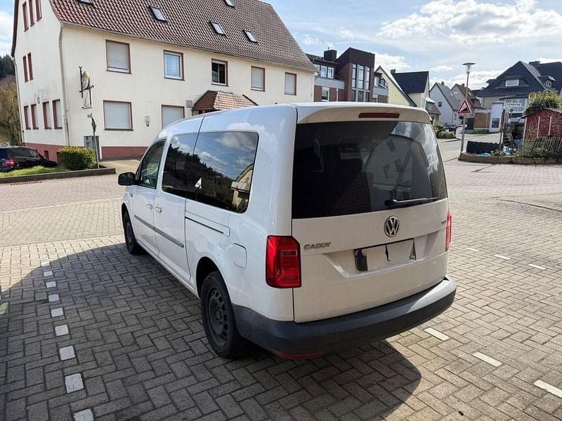 Gebraucht VW Caddy Maxi Comfortline 150 PS (110 kW) 2017 Weiß Van / Kleinbus