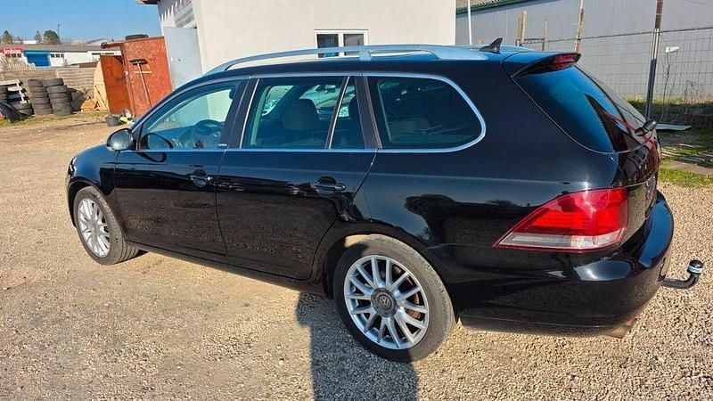 Gebraucht VW Golf VI Style 140 PS (102 kW) 2012 Schwarz Kleinwagen