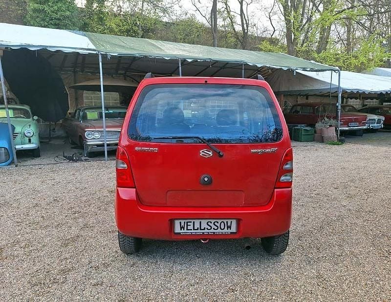 Gebraucht Suzuki Wagon R+ 94 PS (69 kW) 2004 Rot Van / Kleinbus