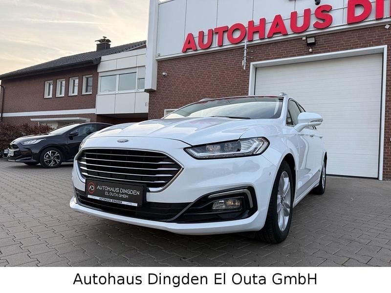 Weiß Gebraucht 2019 Ford Mondeo Titanium Kombi | 9.950 € (Guter Preis) - Bild 1/4