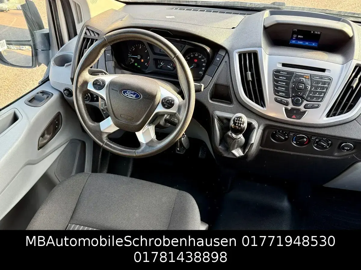 Gebraucht Ford Transit Trend 170 PS (125 kW) 2017 Silber Van / Kleinbus