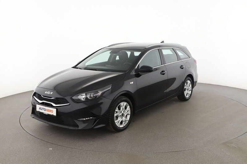 Schwarz Gebraucht 2022 Kia Ceed Vision Kombi | 22.690 € (Guter Preis) - Bild 1/4