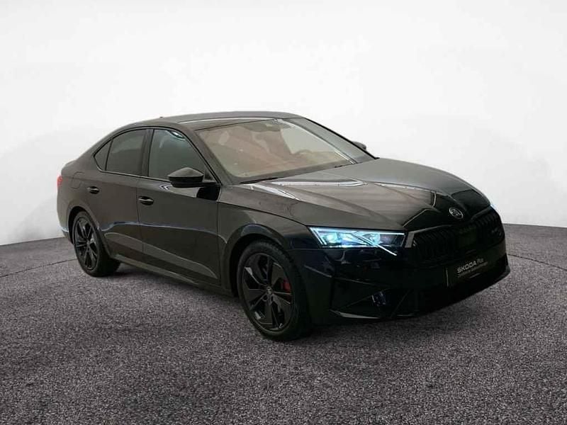 Second-hand Skoda Octavia RS 265 CP (194 kW) 2025 Negru Berlinǎ