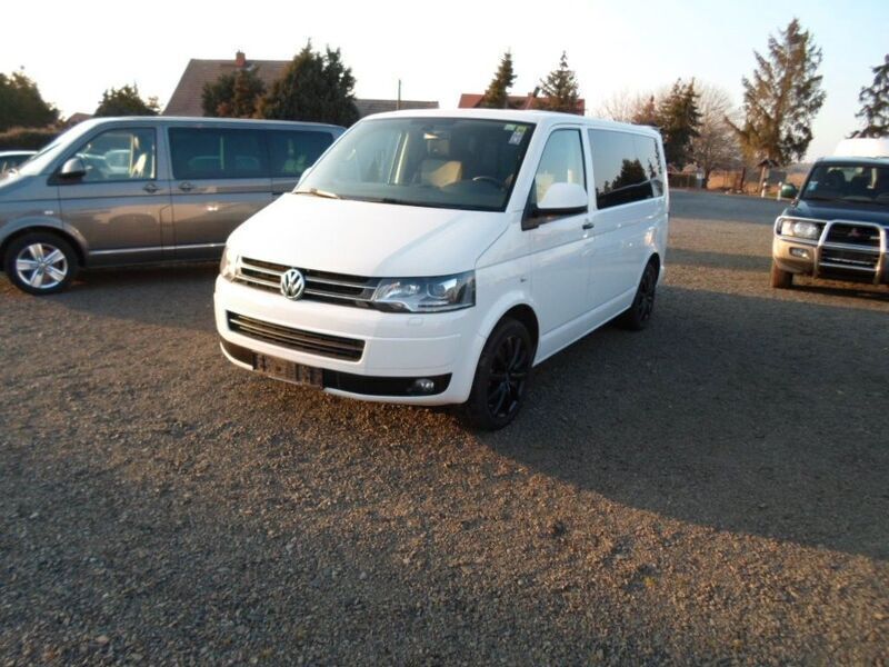 Weiß Gebraucht 2013 VW T5 Startline Van | 19.870 € (Fairer Preis) - Bild 1/4