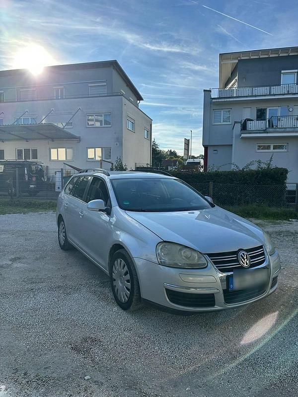 Gebraucht VW Golf VI 105 PS (77 kW) 2009 Silber Kleinwagen