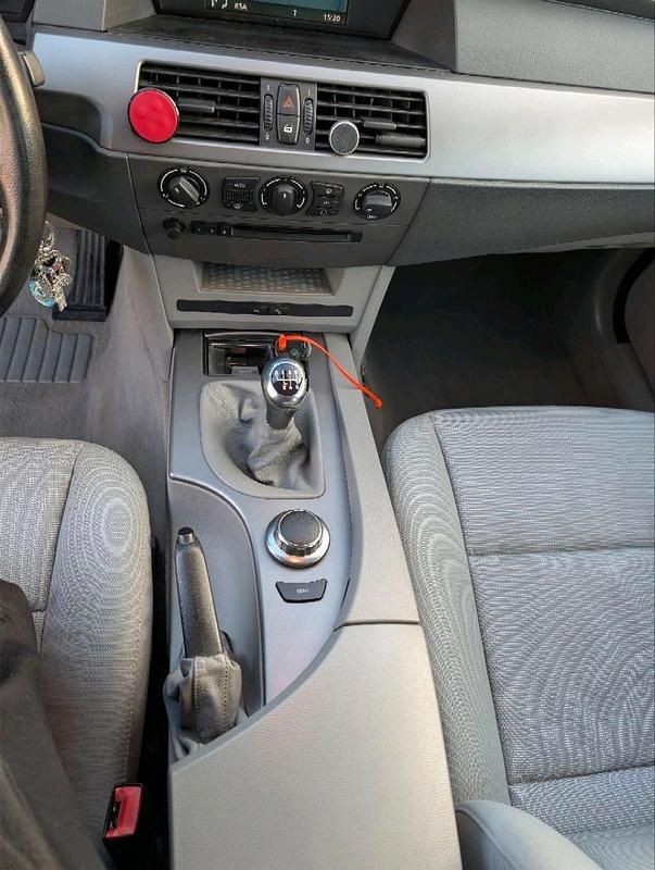 Usata BMW 520 177 CV (130 kW) 2004 Marrone Berlina