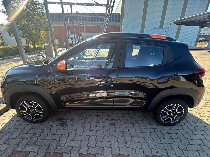 Schwarz Gebraucht 2022 Dacia Spring Comfort Plus Kleinwagen | 7.700 € (Guter Preis) - Bild 1/4