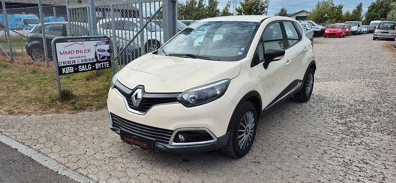 Braun Gebraucht 2017 Renault Captur Intens SUV | 6.400 € (Guter Preis) - Bild 1/4