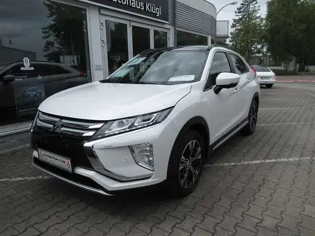Gebraucht Mitsubishi Eclipse Cross Top 163 PS (119 kW) 2018 Weiß SUV