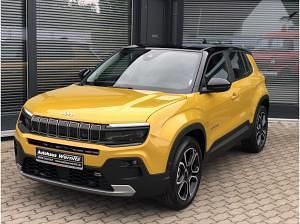 Neu Jeep Avenger Summit 110 PS (80 kW) 2025 Schwarz SUV