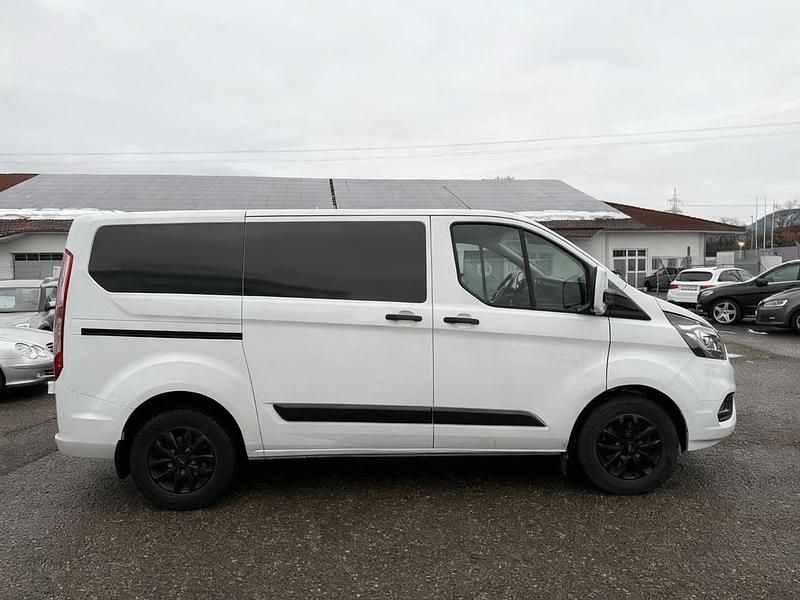 Gebraucht Ford Transit Custom 170 PS (125 kW) 2019 Weiß Limousine