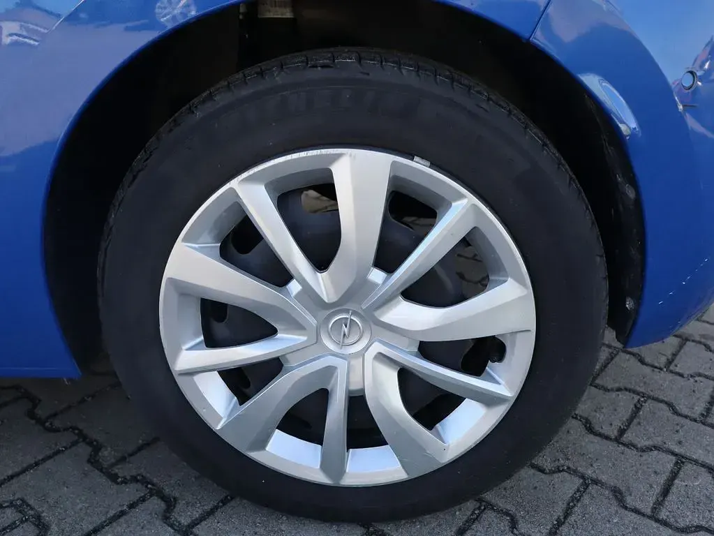 Gebraucht Opel Corsa 101 PS (74 kW) 2024 Blau Kleinwagen
