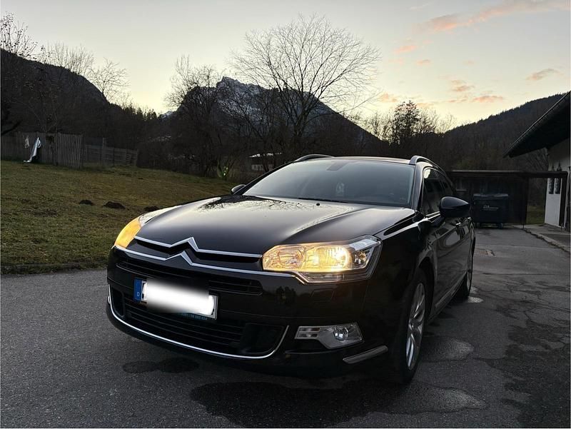 Schwarz Gebraucht 2008 Citroën C5 Kombi | 5.000 € (Etwas zu teuer) - Bild 1/4