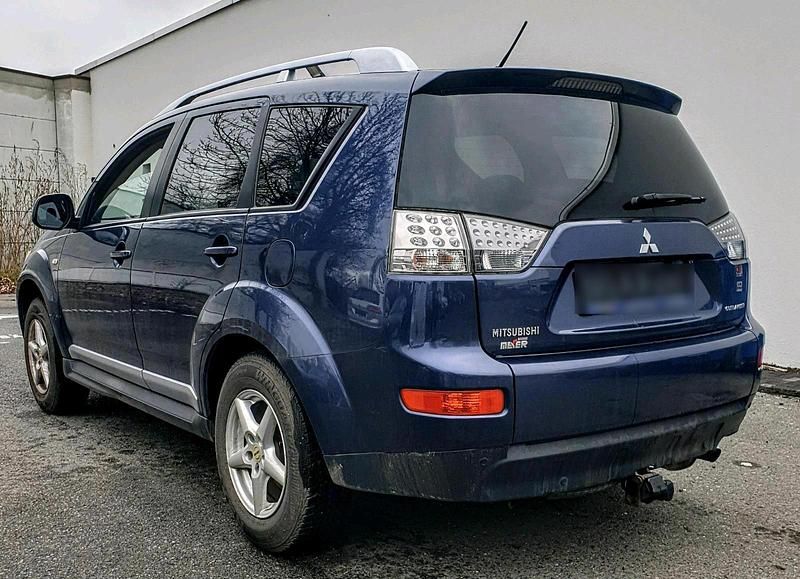 Gebraucht Mitsubishi Outlander 170 PS (125 kW) 2009 SUV