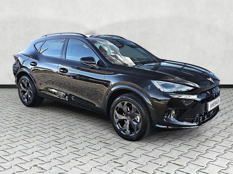 Midnightschwarz metallic Gebraucht 2025 Cupra Formentor SUV | 30.843 € (Superpreis) - Bild 1/4