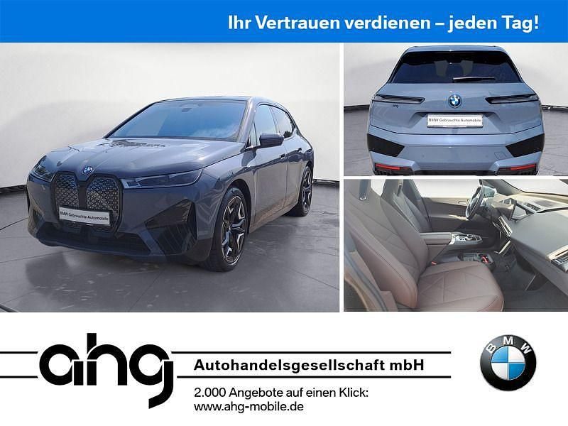 Grau Gebraucht 2022 BMW iX Sport Line SUV | 49.960 € (Fairer Preis) - Bild 1/3