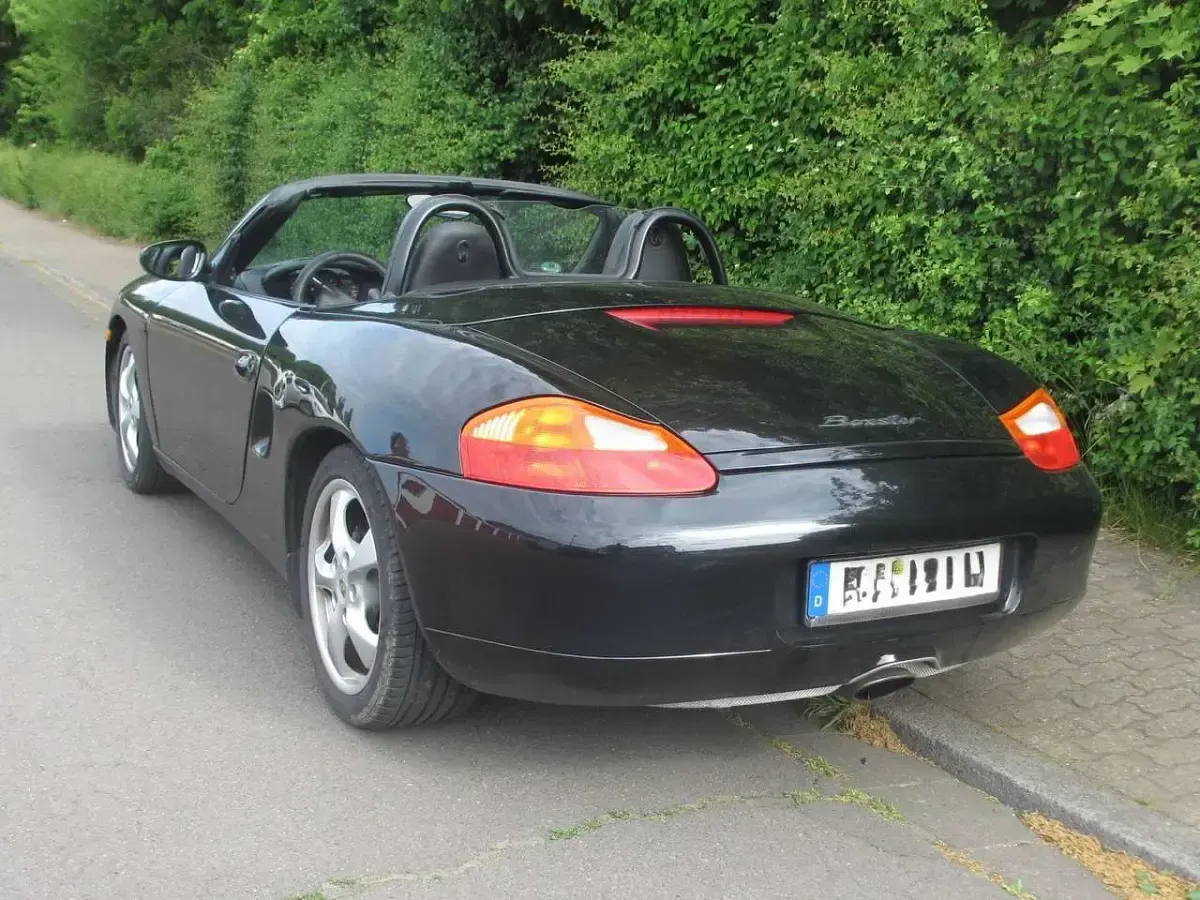 Gebraucht Porsche Boxster 220 PS (161 kW) 2002 Schwarz Cabrio