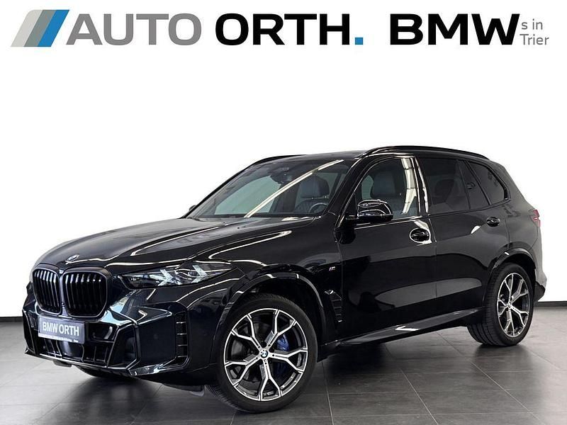 Saphirschwarz Gebraucht 2023 BMW X5 M Sport SUV | 77.700 € (Teuer) - Bild 1/4