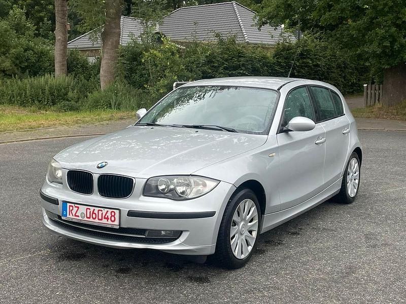 Grau Gebraucht 2007 BMW 116 Kleinwagen | 1.600 € (Superpreis) - Bild 1/4