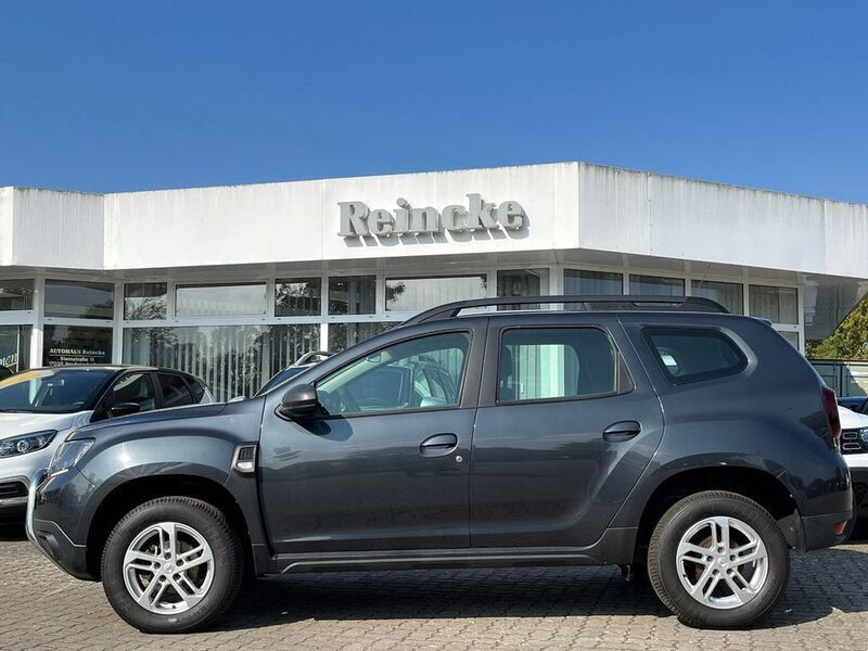 Grau Gebraucht 2018 Dacia Duster SUV | 14.990 € (Teuer) - Bild 1/4