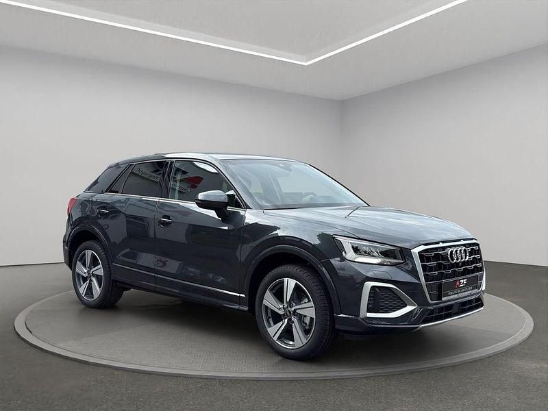 Gebraucht Audi Q2 Advanced Plus 150 PS (110 kW) 2025 Grau SUV