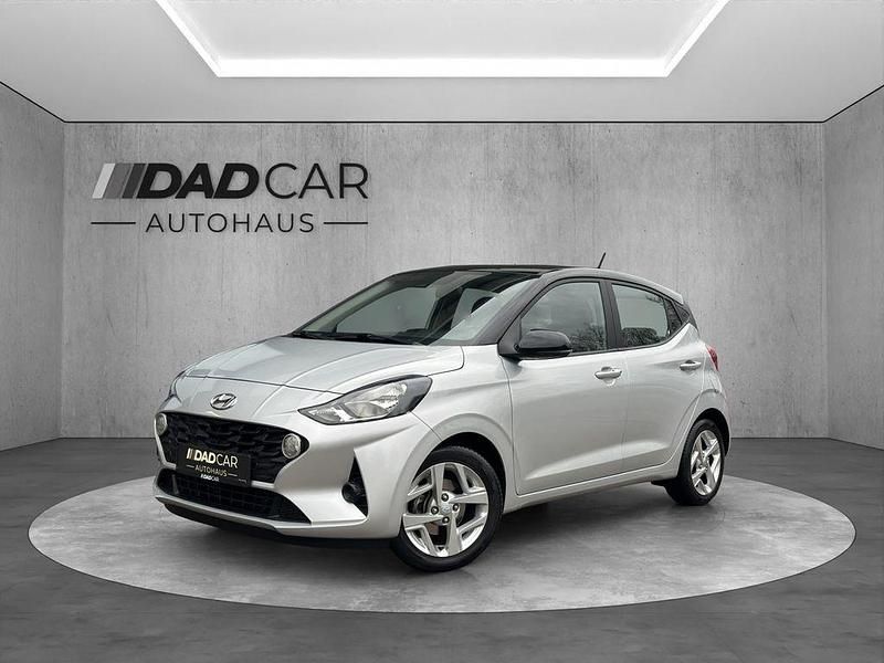 Gebraucht Hyundai i10 Prime 84 PS (61 kW) 2022 Silber Kleinwagen