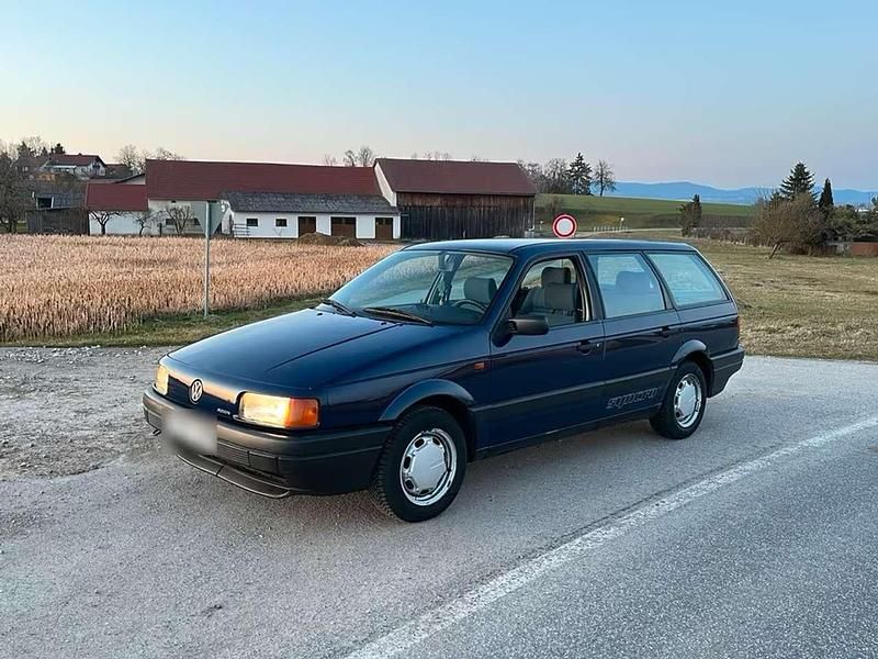 Gebraucht VW Passat 116 PS (85 kW) 1991 Blau Limousine