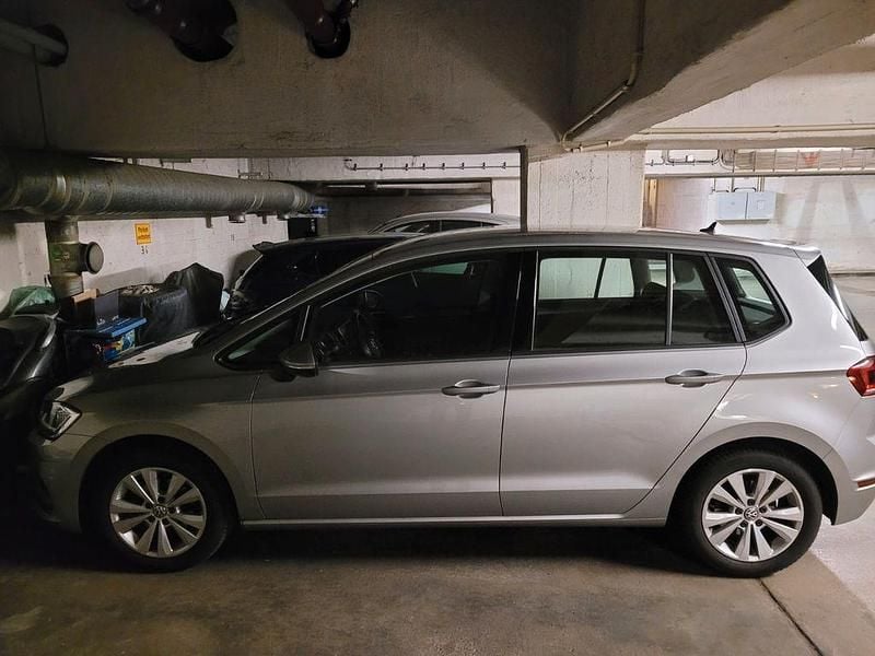 Silber Gebraucht 2020 VW Golf Comfortline Van / Kleinbus | 15.000 € (Guter Preis) - Bild 1/4