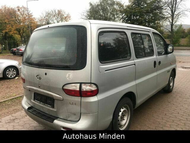 Verkauft Hyundai H-1 Starex 2.5, gebraucht 2009, 165.000 ...