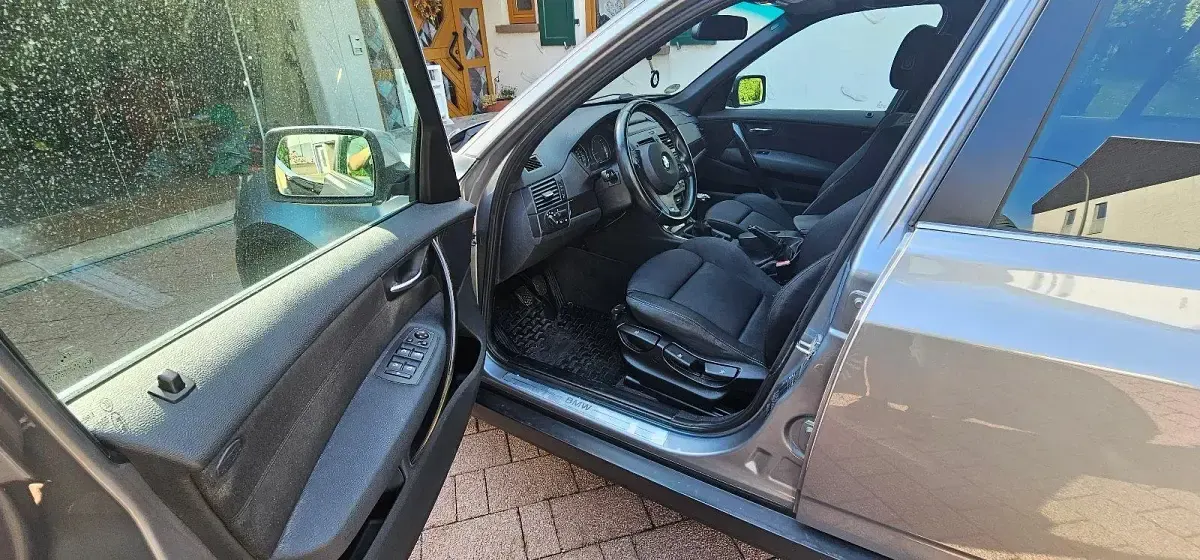 Gebraucht BMW X3 231 PS (169 kW) 2007 Silber SUV