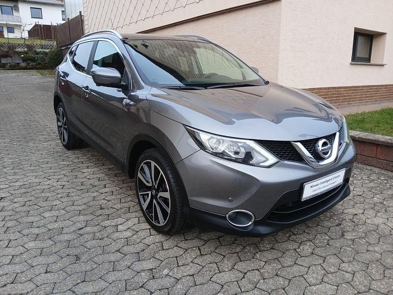 Gebraucht Nissan Qashqai 360º 131 PS (96 kW) 2014 Grau SUV