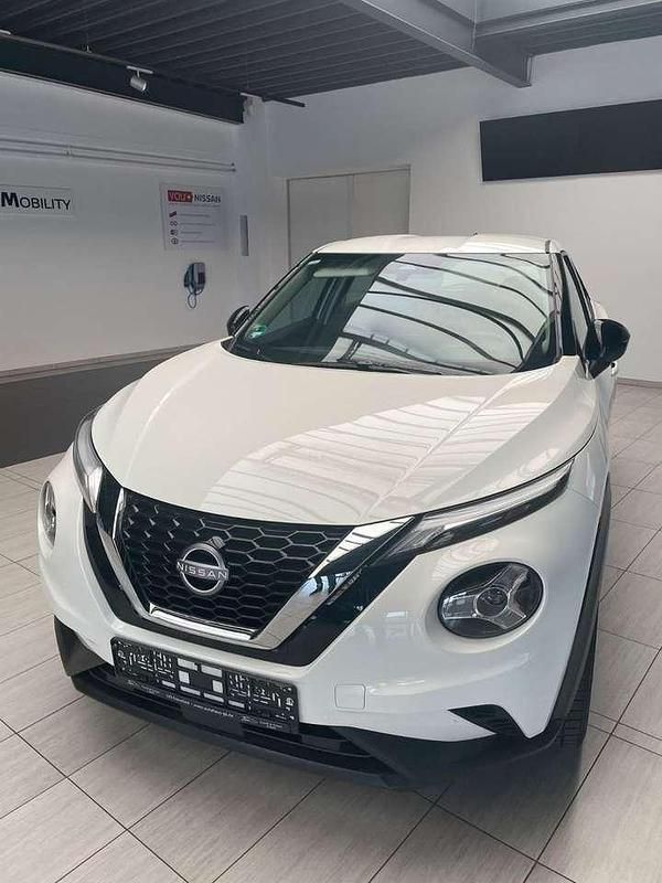 Gebraucht Nissan Juke Acenta 114 PS (83 kW) 2024 Weiß SUV
