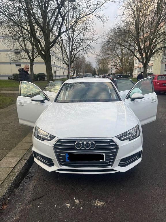 Gebraucht Audi A4 Sport 190 PS (139 kW) 2017 Weiß Limousine