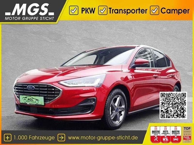 Fantastic red metallic Gebraucht 2023 Ford Focus Titanium X Limousine | 22.870 € (Fairer Preis) - Bild 1/4