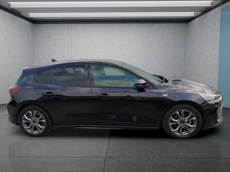 Gebraucht Ford Focus 116 PS (85 kW) 2024 Schwarz Limousine