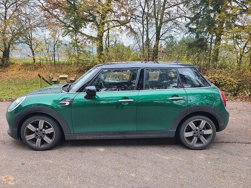 Second-hand Mini Cooper 136 CP (100 kW) 2019 Verde Hatchback