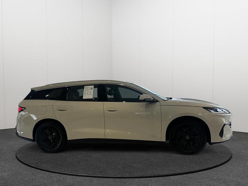 Gebraucht BYD Seal Boost 184 PS (135 kW) 2025 Beige Limousine