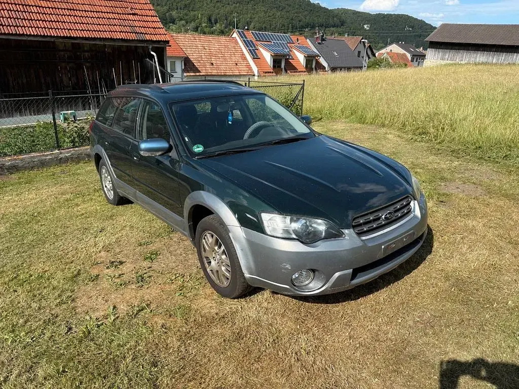 Gebraucht Subaru Outback 165 PS (121 kW) 2005 Grün Kombi