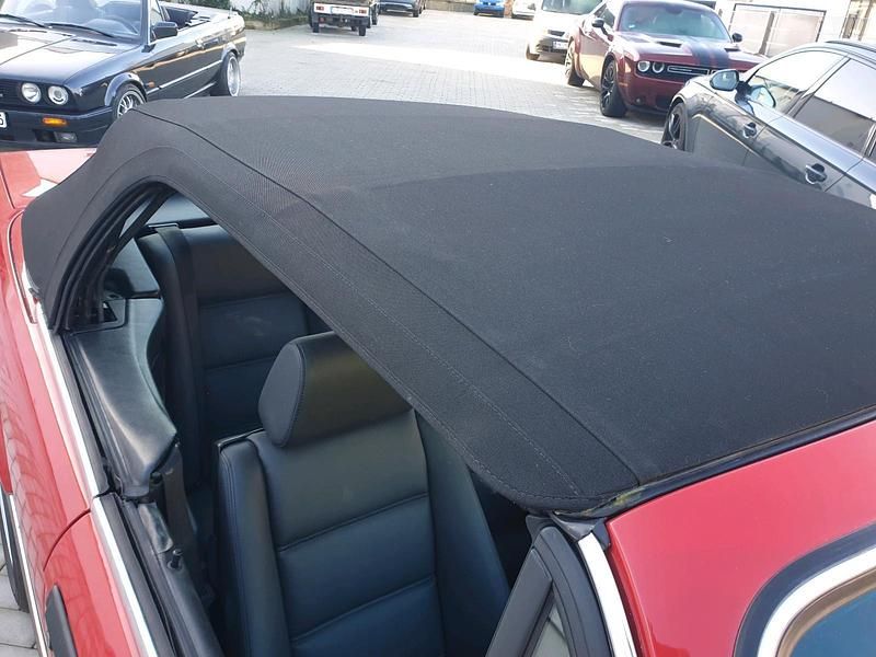 Gebraucht BMW 325 Cabriolet 170 PS (125 kW) 1987 Rot Cabrio