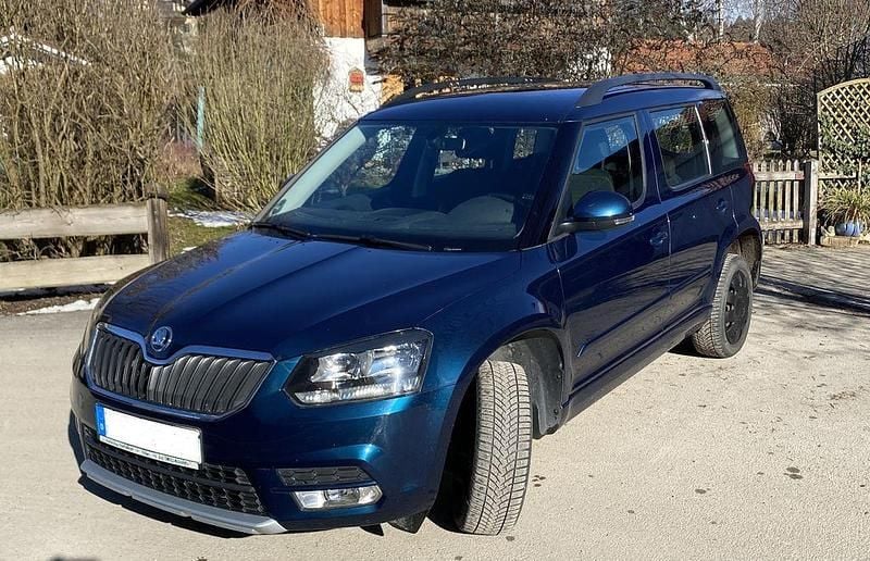 Blau Gebraucht 2017 Skoda Yeti Ambition SUV | 10.800 € (Fairer Preis) - Bild 1/4
