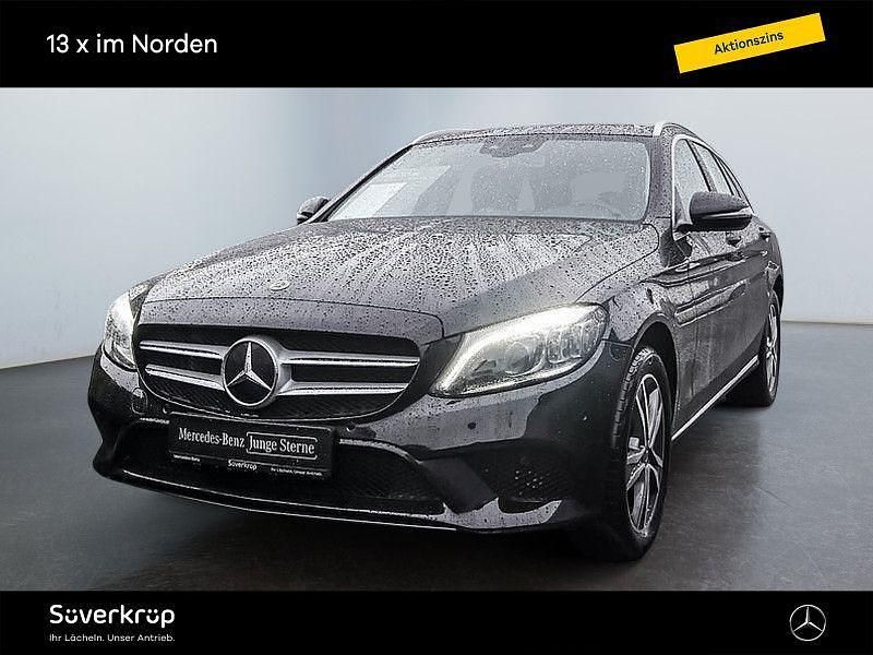 Schwarz Gebraucht 2019 Mercedes C200 Avantgarde Limousine | 22.500 € (Fairer Preis) - Bild 1/4