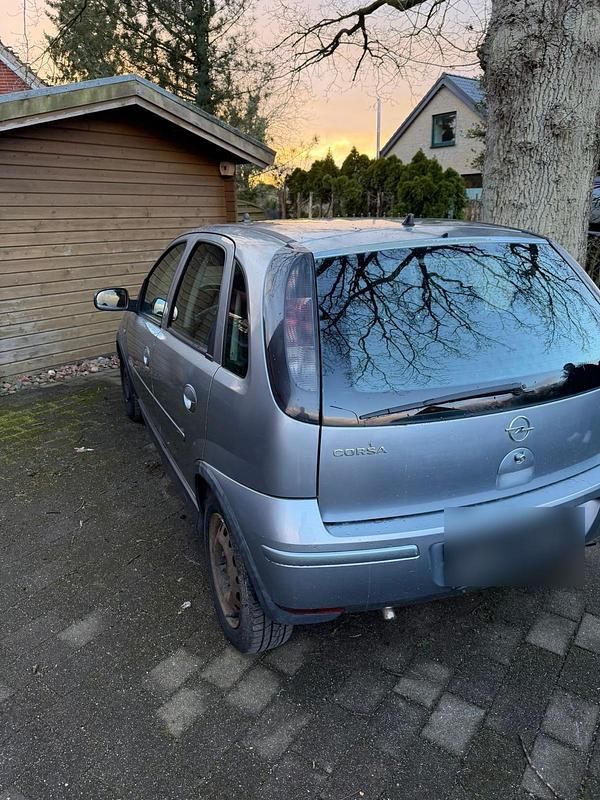 Gebraucht Opel Corsa 80 PS (58 kW) 2005 Grau Kleinwagen