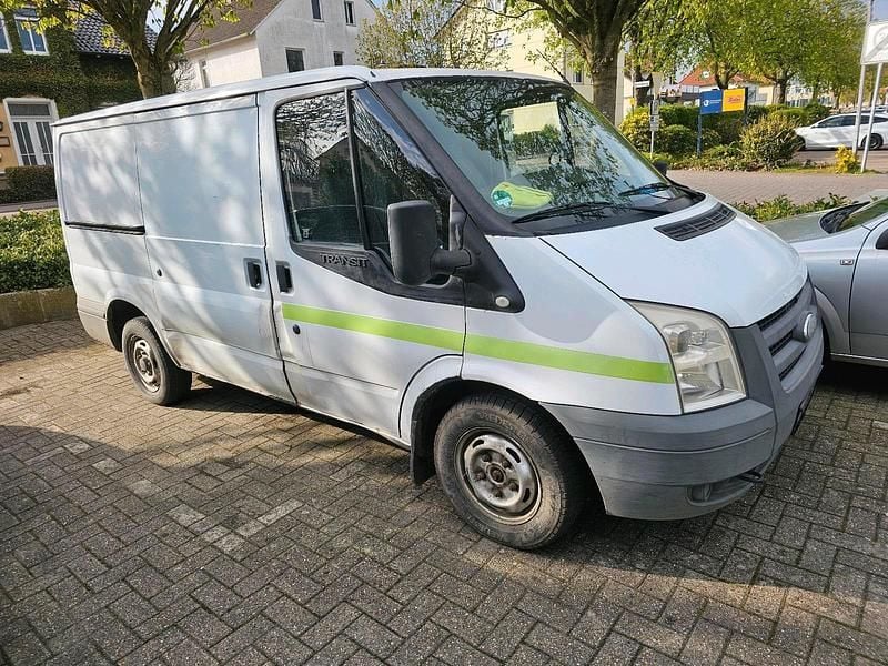 Usado Ford Transit 85 HP (62 kW) 2008 Branco Monovolume
